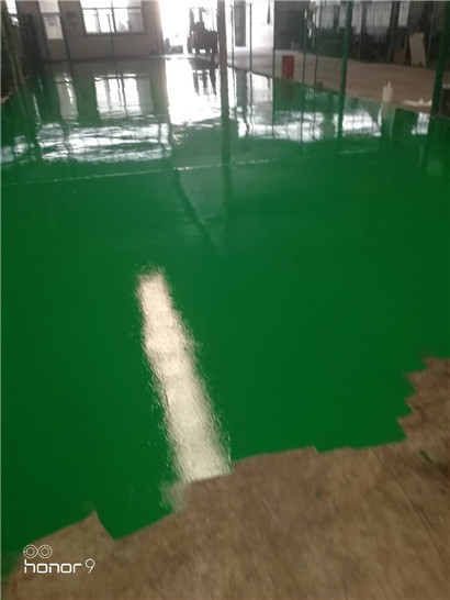 中站下面我给你一份非常实用、地坪漆施工翻新